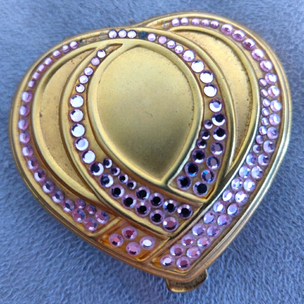 Estee Lauder London Heart Pink Enamel Compact